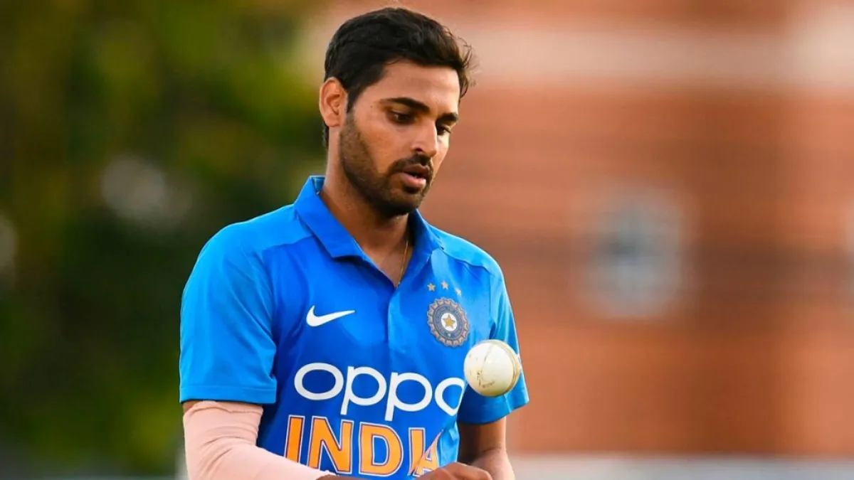 Bhuvneshwar bowling