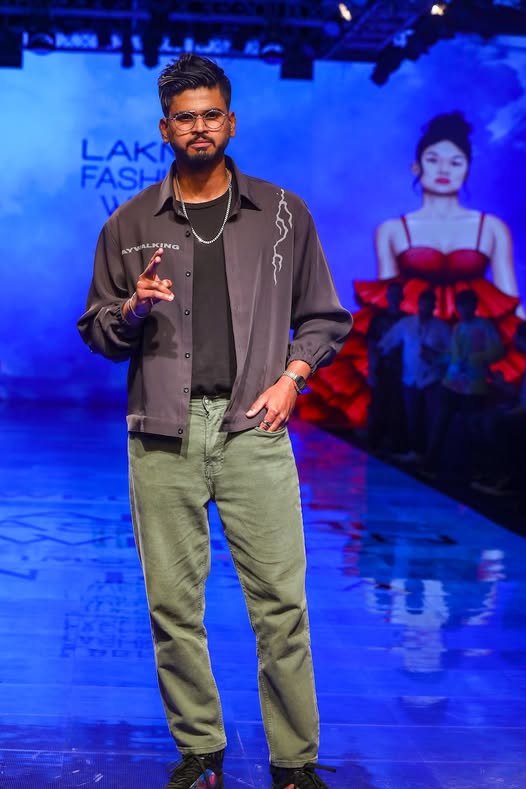 Shreyas at a fashion event