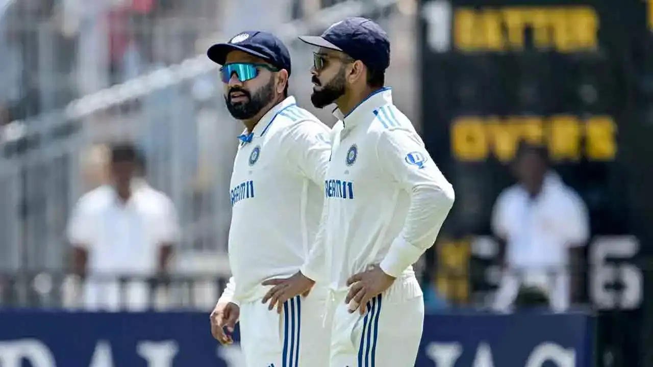 Virat Kohli and Rohit Sharma in Test match